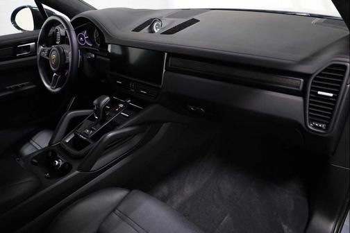 2022 Porsche Cayenne Turbo GT