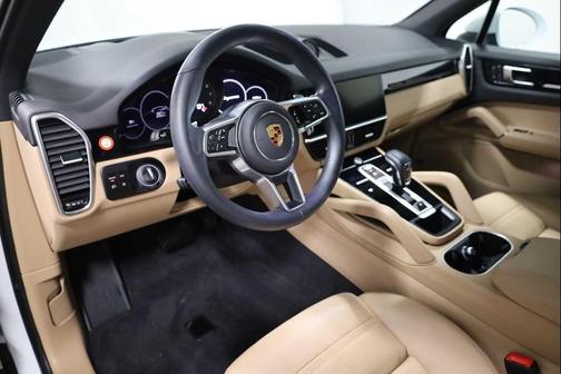 2023 Porsche Cayenne Cayenne
