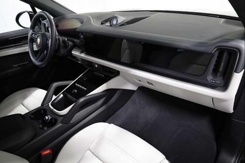 Chromite Black Metallic 2025 Porsche Cayenne Cayenne E-Hybrid