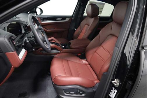 2026 Porsche Cayenne S