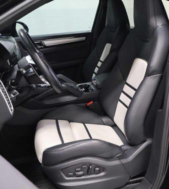 Black 2023 Porsche Cayenne Platinum Edition