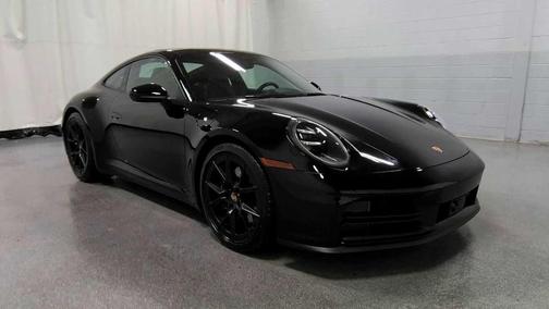 2025 Porsche 911 Carrera