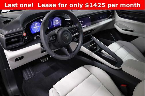 2025 Porsche Macan Turbo