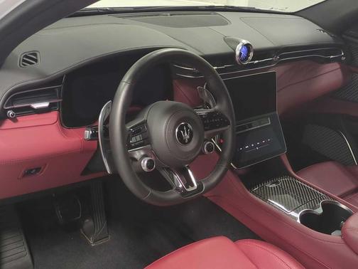 2023 Maserati Grecale Modena