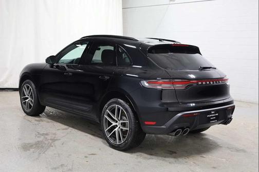 2026 Porsche Macan AWD