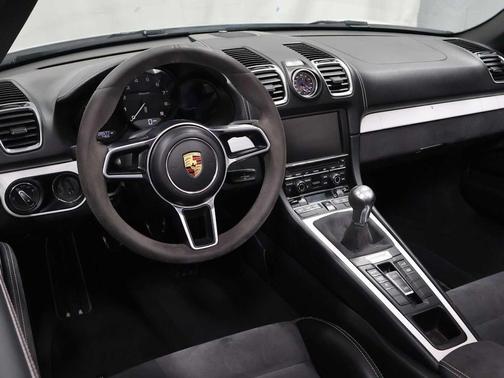 Guards Red 2016 Porsche Boxster Spyder