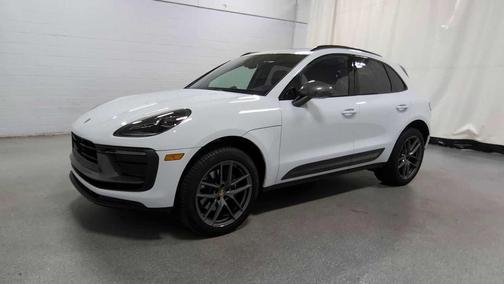 2025 Porsche Macan T