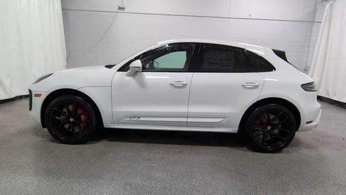 2026 Porsche Macan GTS