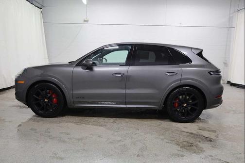 2026 Porsche Cayenne GTS