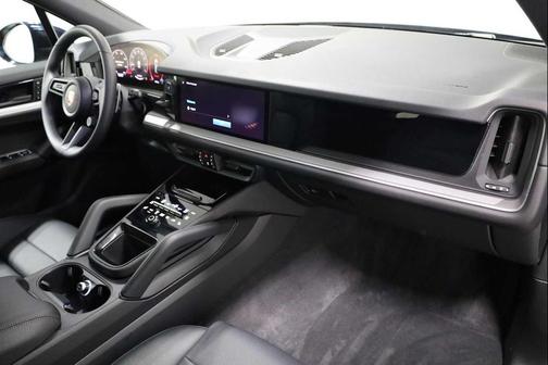 2025 Porsche Cayenne Cayenne