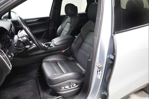 2021 Porsche Cayenne Cayenne