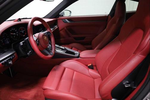 2024 Porsche 911 Carrera 4S