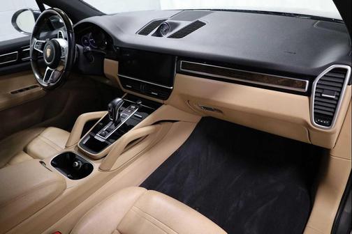 2019 Porsche Cayenne Cayenne