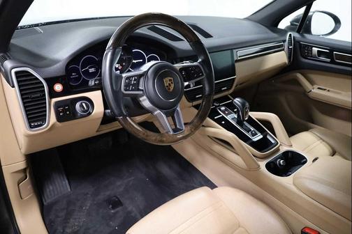2019 Porsche Cayenne Cayenne