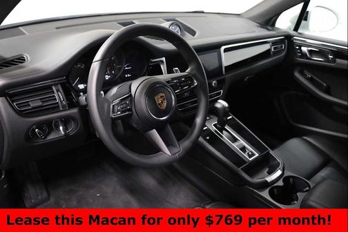 2025 Porsche Macan AWD