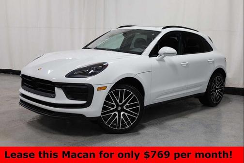 2025 Porsche Macan AWD