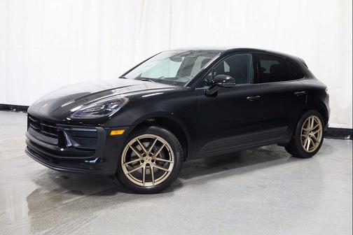 2023 Porsche Macan T