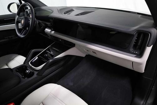 2025 Porsche Cayenne Cayenne