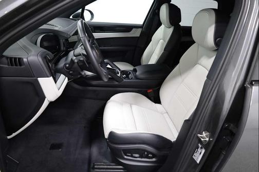 2025 Porsche Cayenne Cayenne