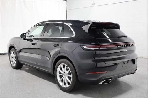 2024 Porsche Cayenne AWD