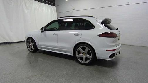 2018 Porsche Cayenne GTS