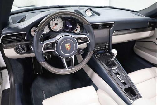 White 2018 Porsche 911 Carrera 4 GTS