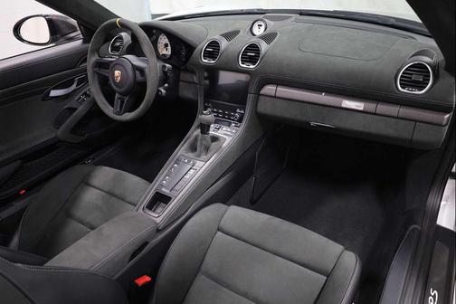 2025 Porsche 718 Spyder RS