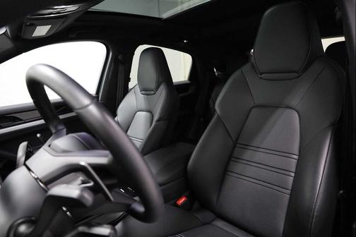 2024 Porsche Cayenne Cayenne