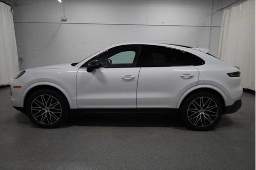 2024 Porsche Cayenne Coupe AWD