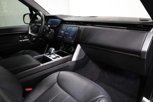 2023 Land Rover Range Rover First Edition