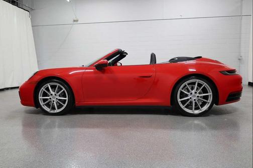 2022 Porsche 911 Carrera