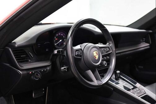 2022 Porsche 911 Carrera