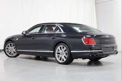 2021 Bentley Flying Spur V8