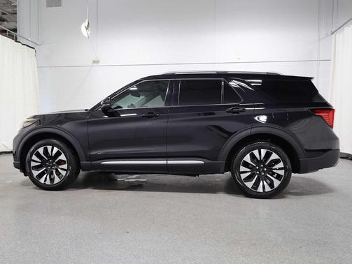 Agate Black Metallic 2025 Ford Explorer Platinum