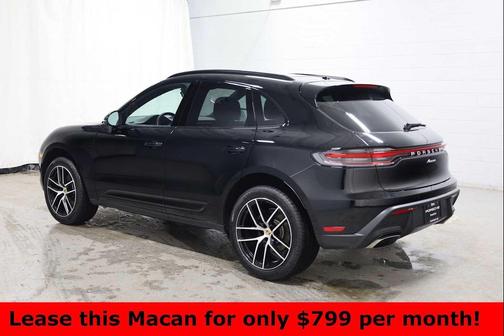 2025 Porsche Macan AWD