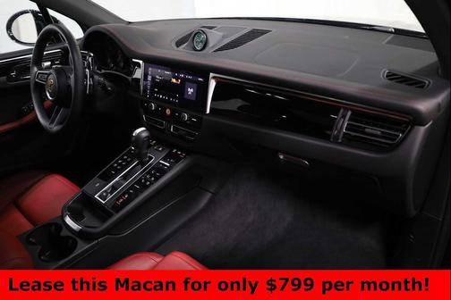 2025 Porsche Macan AWD