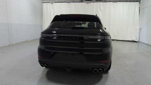 2025 Porsche Cayenne S