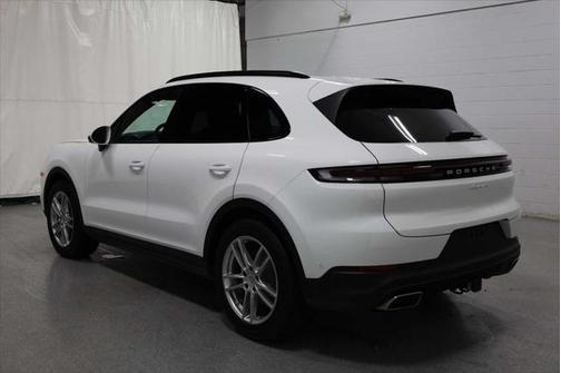 2024 Porsche Cayenne AWD