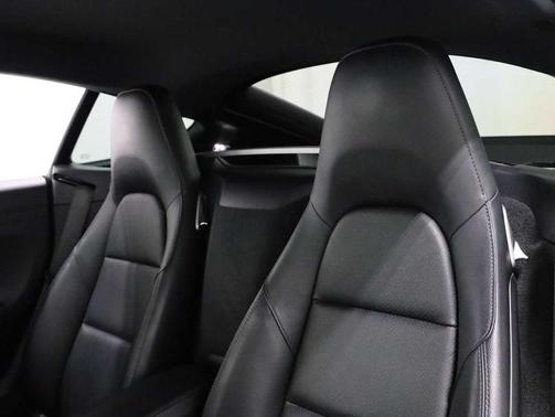 Jet Black Metallic 2018 Porsche 718 Cayman S