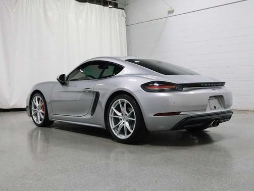 Jet Black Metallic 2018 Porsche 718 Cayman S