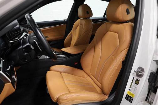 2022 BMW 540 i xDrive