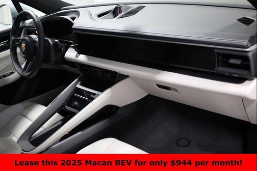 2025 Porsche Macan Macan Electric