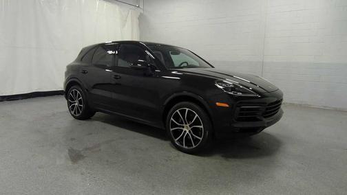 2022 Porsche Cayenne Platinum Edition