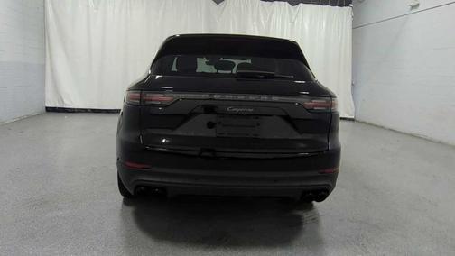 2022 Porsche Cayenne Platinum Edition