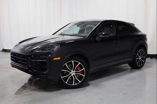 Chromite Black Metallic 2026 Porsche Cayenne S