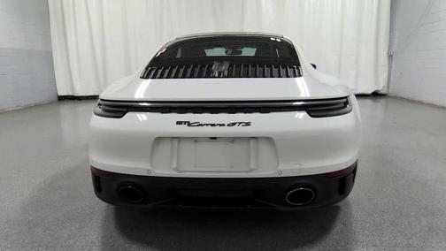 2022 Porsche 911 Carrera GTS