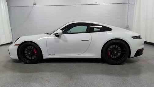2022 Porsche 911 Carrera GTS
