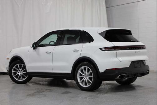 2024 Porsche Cayenne AWD