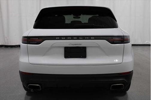 2022 Porsche Cayenne AWD