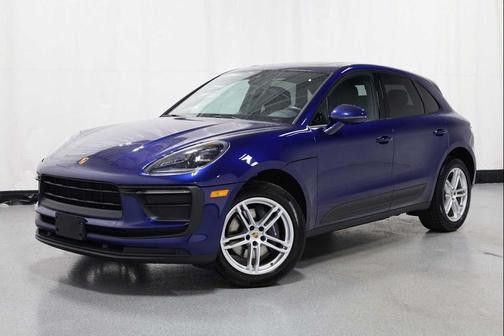 2022 Porsche Macan AWD